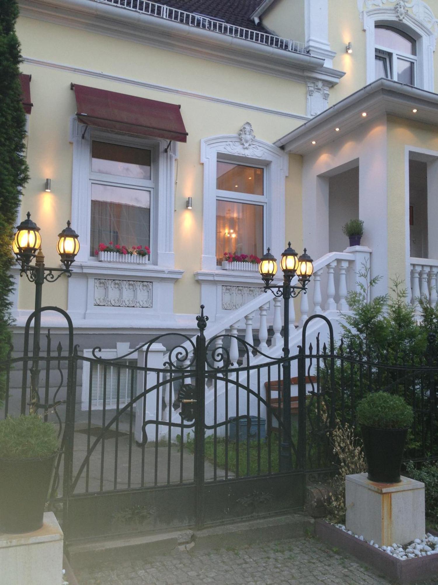 Berliner Hof Hotel Dallgow-Doeberitz Екстериор снимка