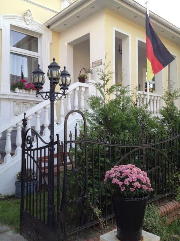 Berliner Hof Hotel Dallgow-Doeberitz Екстериор снимка